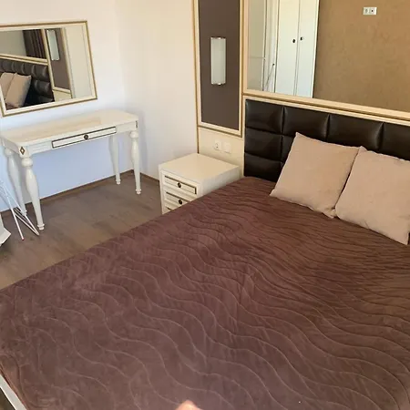 Penthouse Happy Moments 4