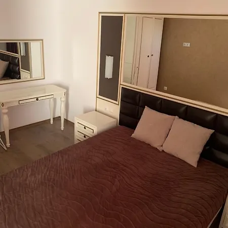 Apartament Penthouse Happy Moments 4 *